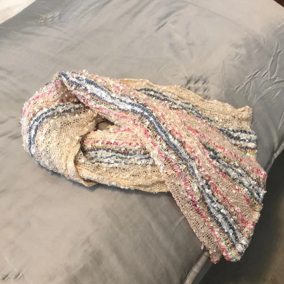 Scarf - Picture 4 of 4